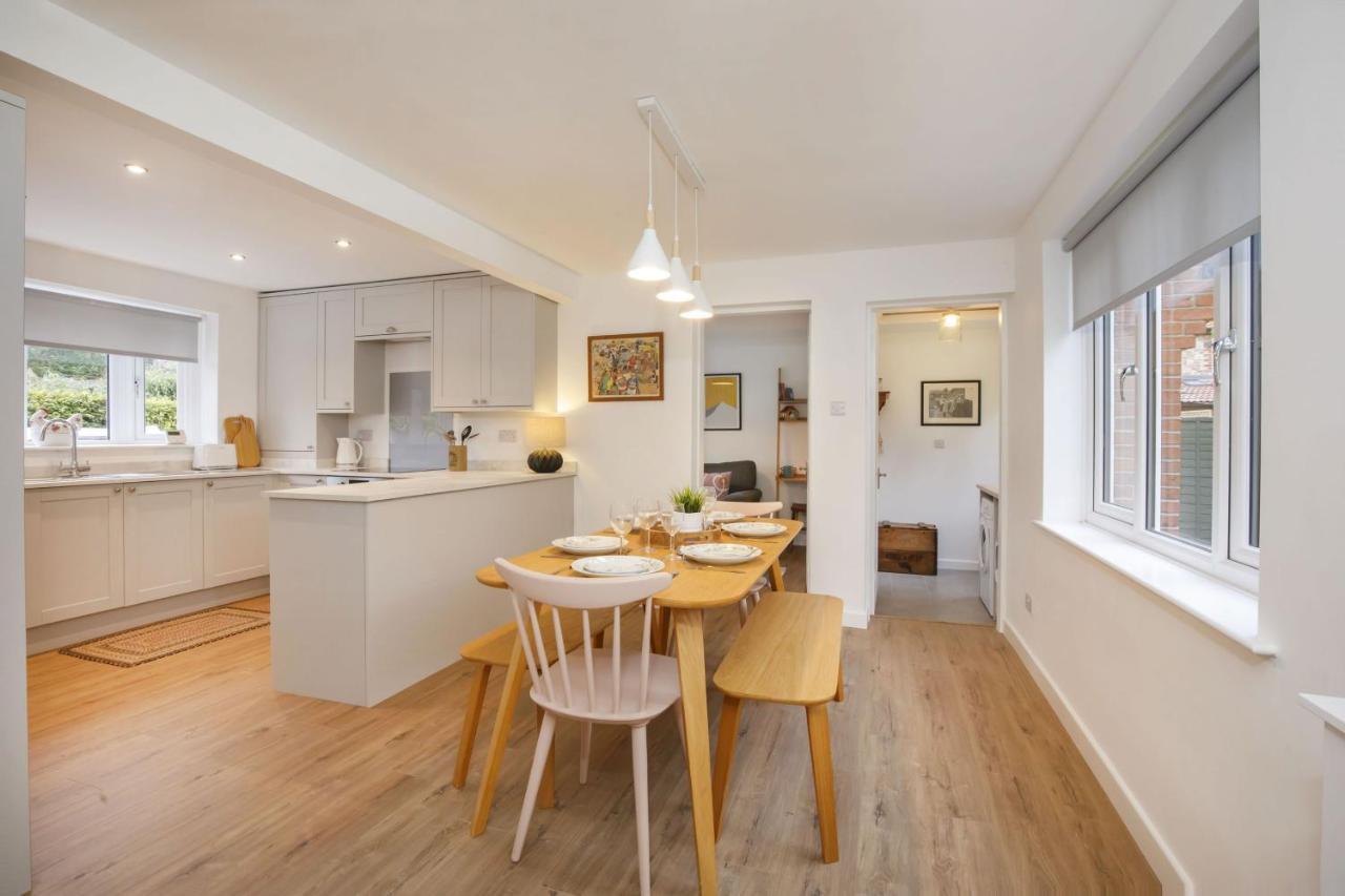 The Willows With Free Parking For 2 Cars York Exterior foto