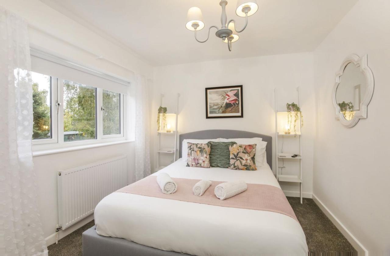 The Willows With Free Parking For 2 Cars York Exterior foto